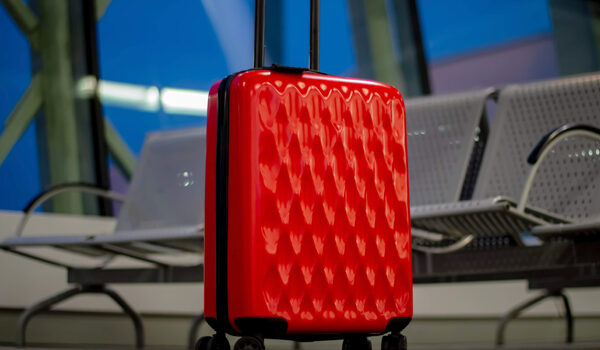 Beschädigtes Reisegepäck beim Flug – was tun?